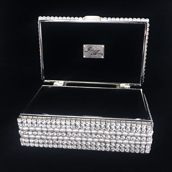 Clear Keepsake Box Featuring Swarovski © Crystals & 5 Freshwater