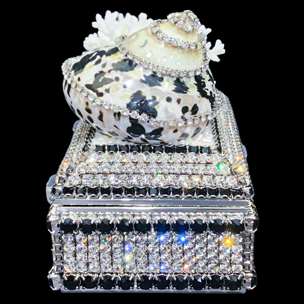 Ebony & Ivory Shell Cluster Keepsake Box Featuring Premium Crystal