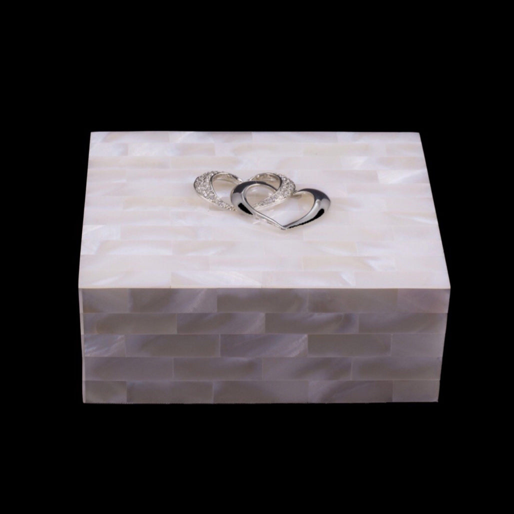 Mother of Pearl Locking Hearts Keepsake Box Featuring Premium Crystal